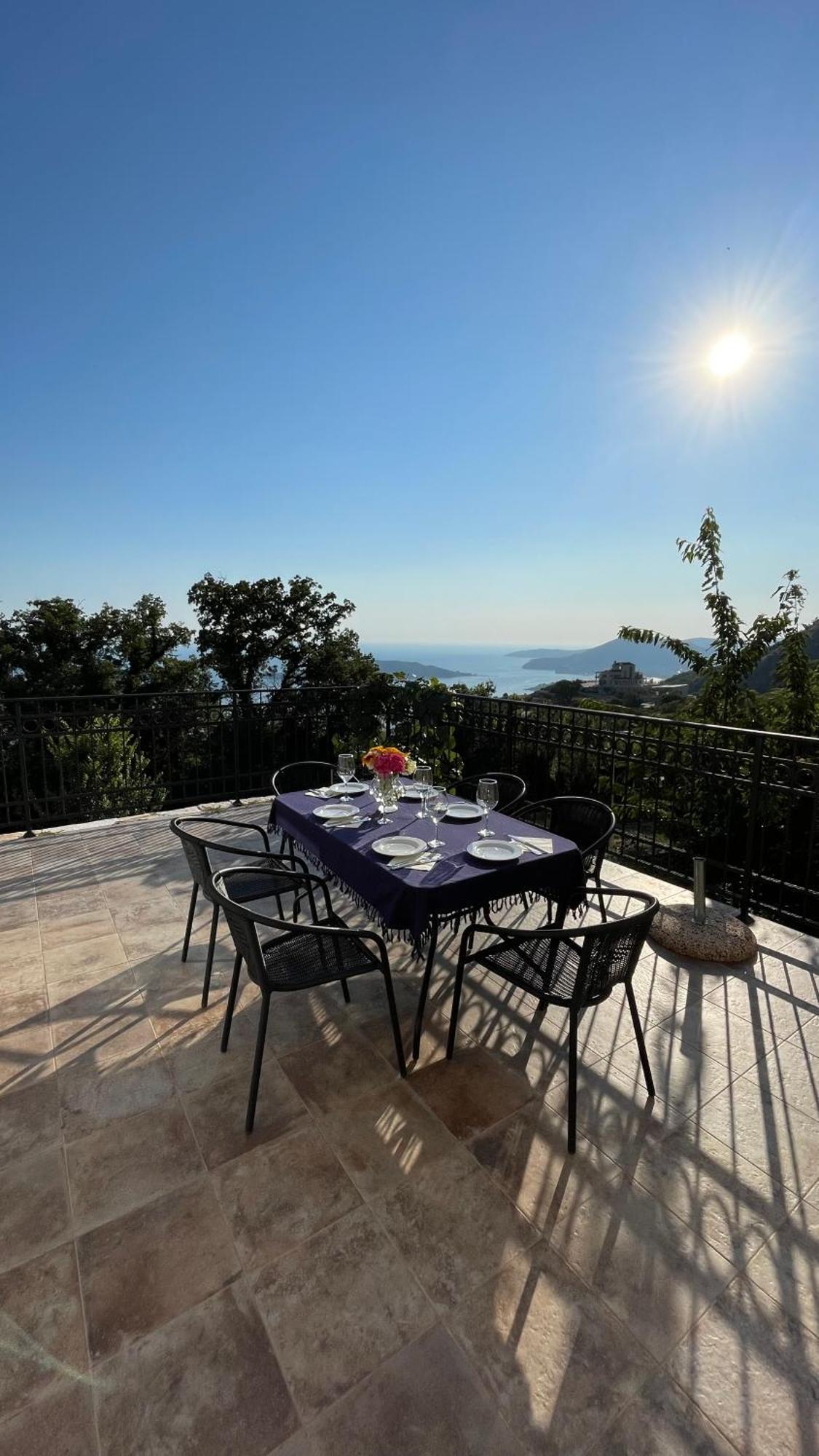 Mountains Villa Near Budva Exterior photo